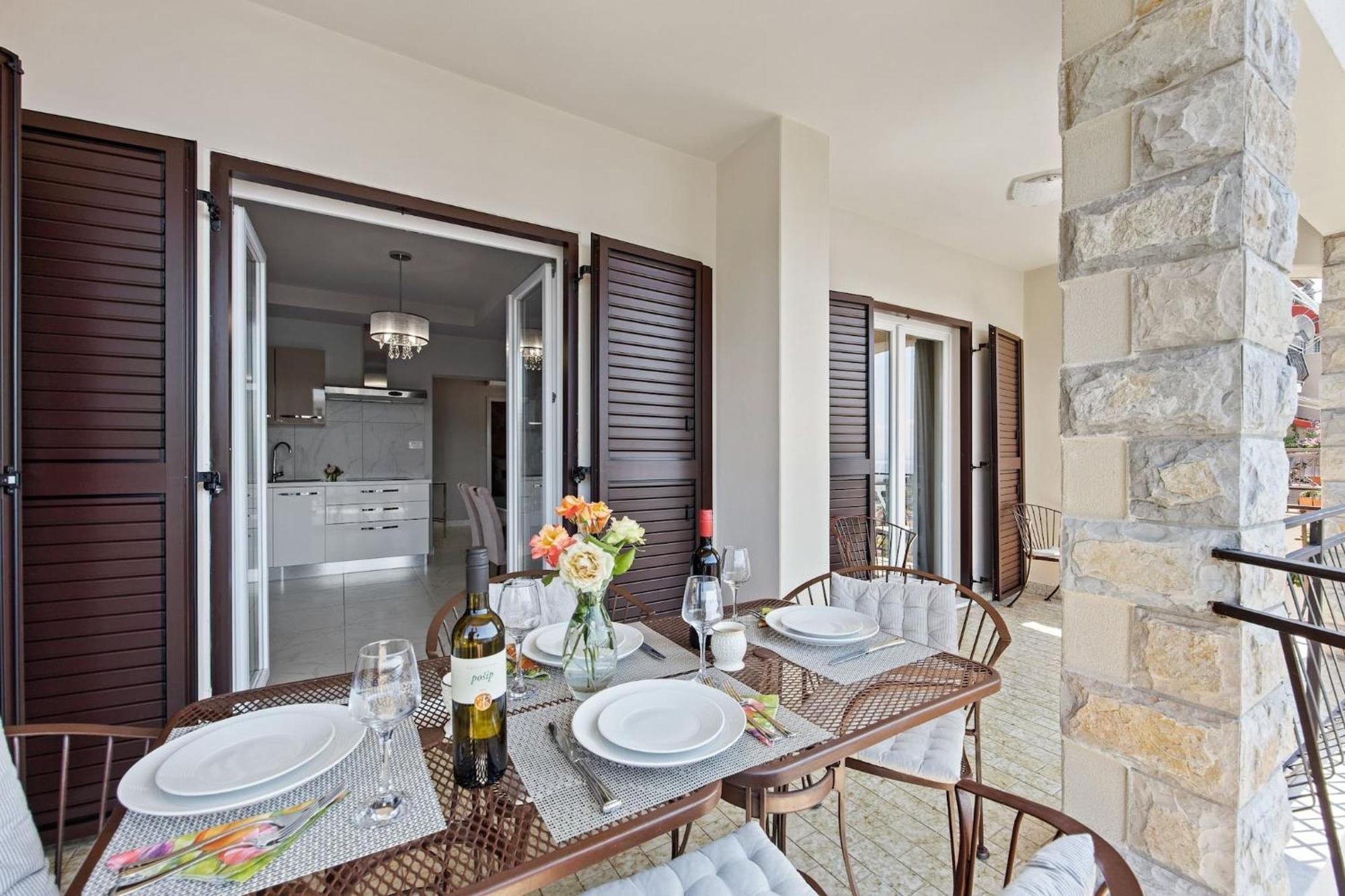 Apartments Lady M Rabac Buitenkant foto